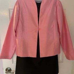 JESSICA HOWARD SUIT